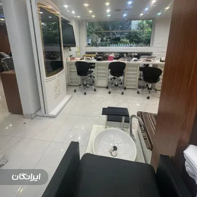 عروس سرای خانم گل