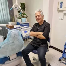 دکتر بهروز فرجی