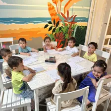 خانه زبان لاوین