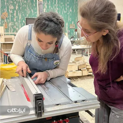 آموزشگاه نجاری بانوان تاک چوب