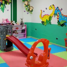 مهد کودک راهیان گل نرگس