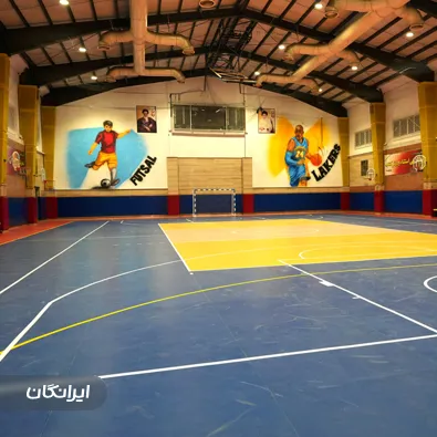 مجموعه ورزشی امید شرق