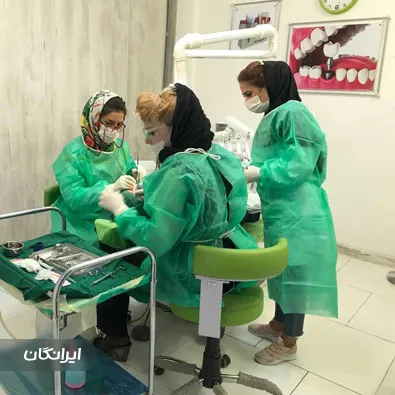 دکتر بهارک دلنواز