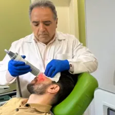 کلینیک زیبایی گلدن رز