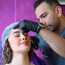 کلینیک زیبایی روشا