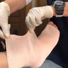 درمانگر زخم لیلا شریعتی