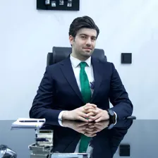 کلینیک زیبایی دکتر میعاد مهدوی