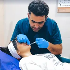 کلینیک زیبایی دکتر نعیم کلینی 