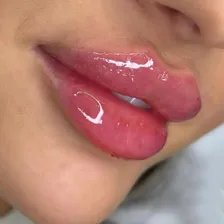 کلینیک دکتر پریسا لطفی