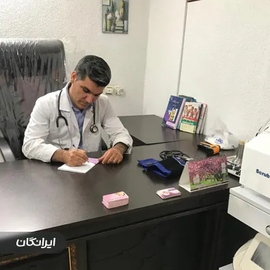 کلینیک زیبایی دکتر هوشنگ شاهوردی