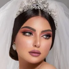 سالن زیبایی مانلی