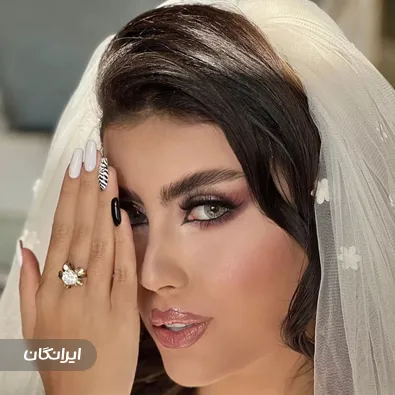 سالن زیبایی ماه پیشونی