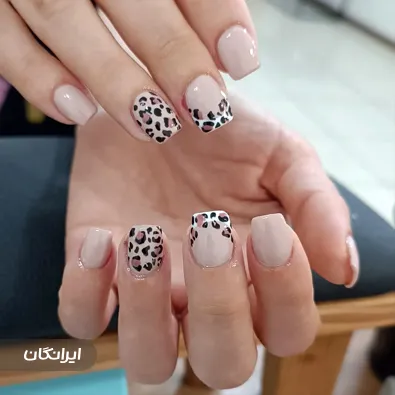 سالن کاشت ناخن شیمر