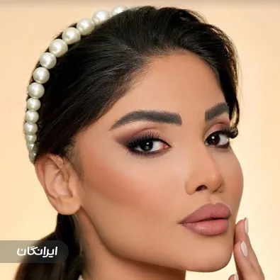 سالن زیبایی آذردخت