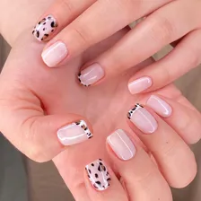 سالن خدمات ناخن مرجان مروی