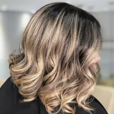 سالن زیبایی هستی