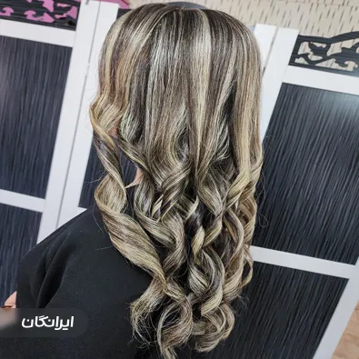 سالن زیبایی پروانه