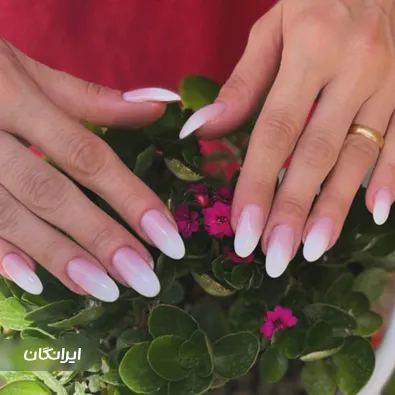 سالن کاشت ناخن اولین