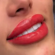 سالن آرایش دائم الهام روشن ضمیر