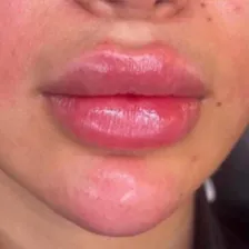 کلینیک زیبایی مایا