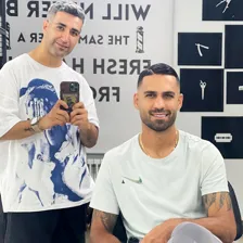 آرایشگاه مردانه مهرداد نامیرا