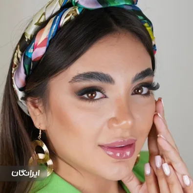 خدمات و آموزش کاشت ناخن آیدا سهرابی