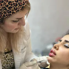 کلینیک زیبایی دنیز