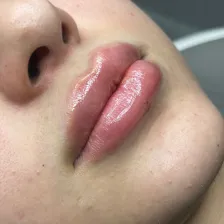 کلینیک زیبایی لاوین