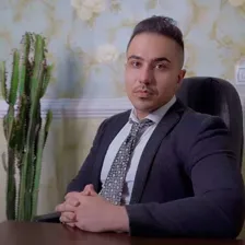 کلینیک زیبایی دکتر امید قزلچه خمسیان