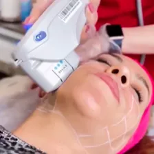 کلینیک زیبایی متانویا