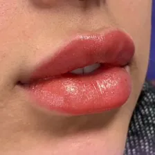 کلینیک زیبایی دکتر ارشیا عبدالهی فرد