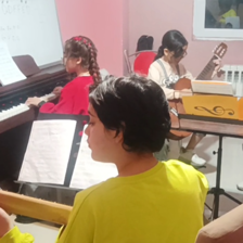 آموزشگاه موسیقی هارمونی