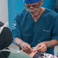 دکتر محمدحسین دادگرنیا