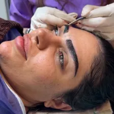 کلینیک زیبایی رازی