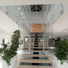 فروشگاه تزیینات ساختمانی کیانی