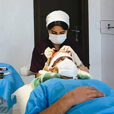 دکتر امیرناصر وخشوری