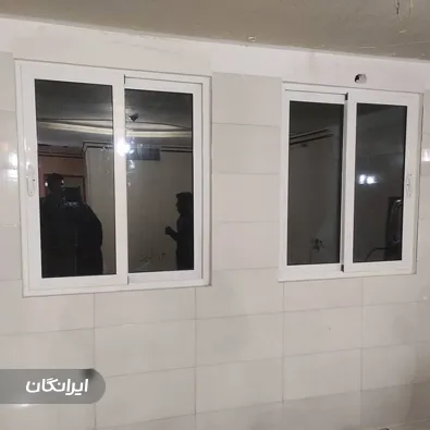 تولیدی درب و پنجره اسکای وین