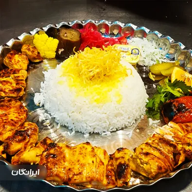 سفره خانه سنتی و رستوران نبی خان