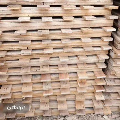 چوب بری و پالت سازی مجتبی صادقی