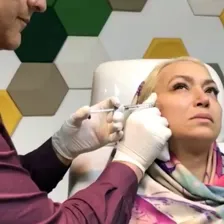 کلینیک زیبایی رویال کاج