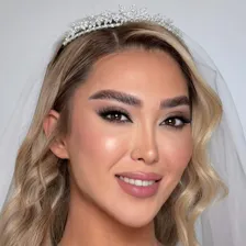 سالن زیبایی مریم روشن