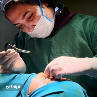 دکتر نرگس ناصری