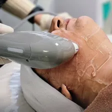 کلینیک زیبایی مرجان