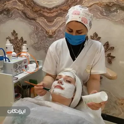 کلینیک زیبایی فریسا