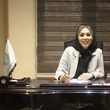 وکیل پایه یک دادگستری نونا افشاری