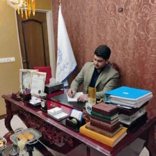 وکیل کریم حقی