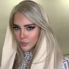 سالن زیبایی فریناز فتحی