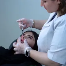 کلینیک زیبایی دکتر فائزه عامری