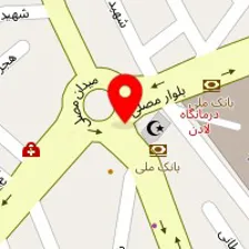 مرکز ناخن لاک قرمز