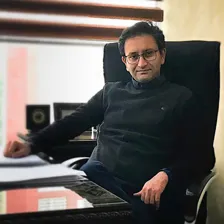 وکیل دکتر علی پورعباس